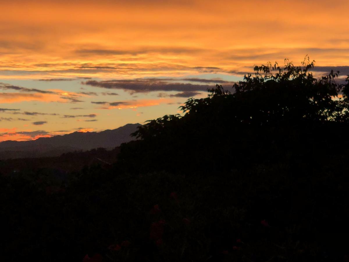 Villa Il Bacio Del Sole เวโรนา ภายนอก รูปภาพ