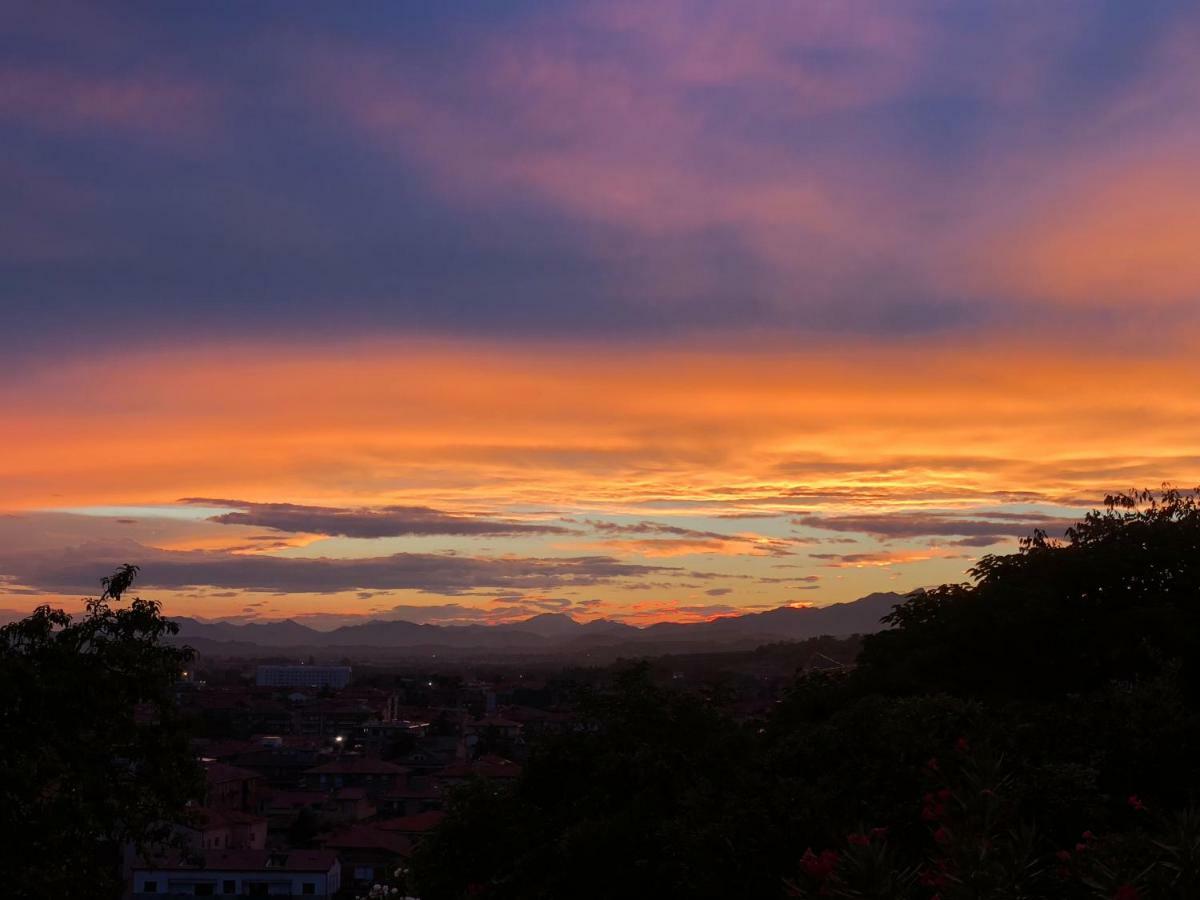 Villa Il Bacio Del Sole เวโรนา ภายนอก รูปภาพ