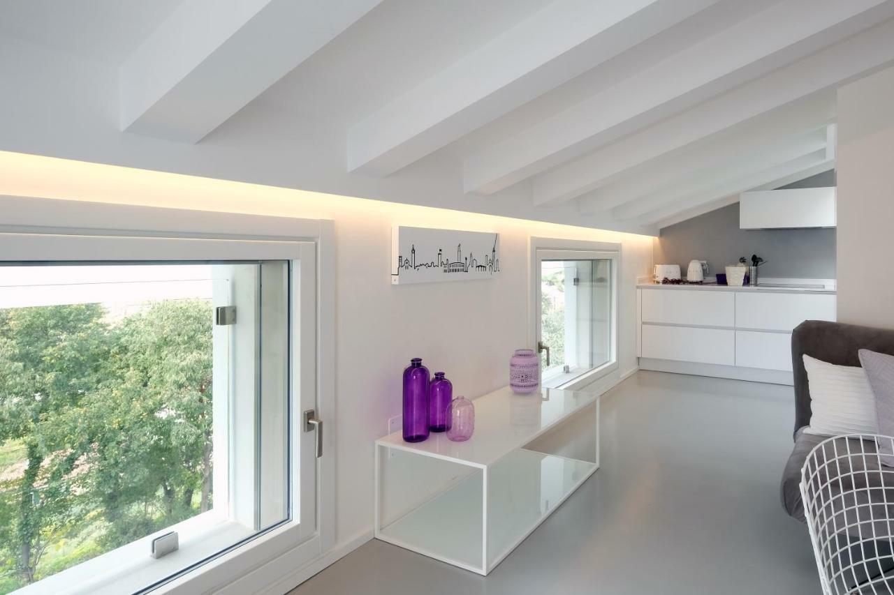 Villa Il Bacio Del Sole เวโรนา ภายนอก รูปภาพ