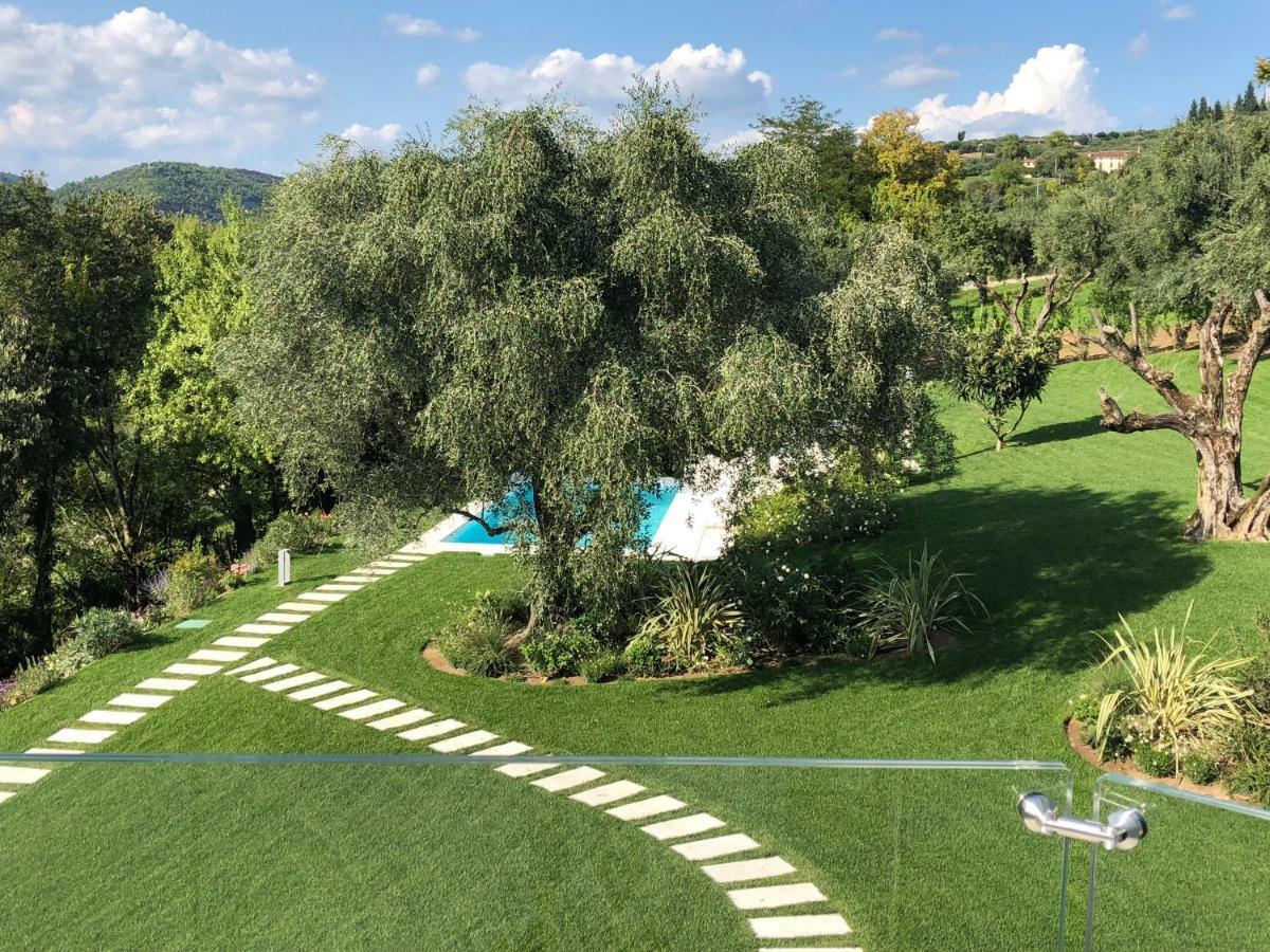 Villa Il Bacio Del Sole เวโรนา ภายนอก รูปภาพ