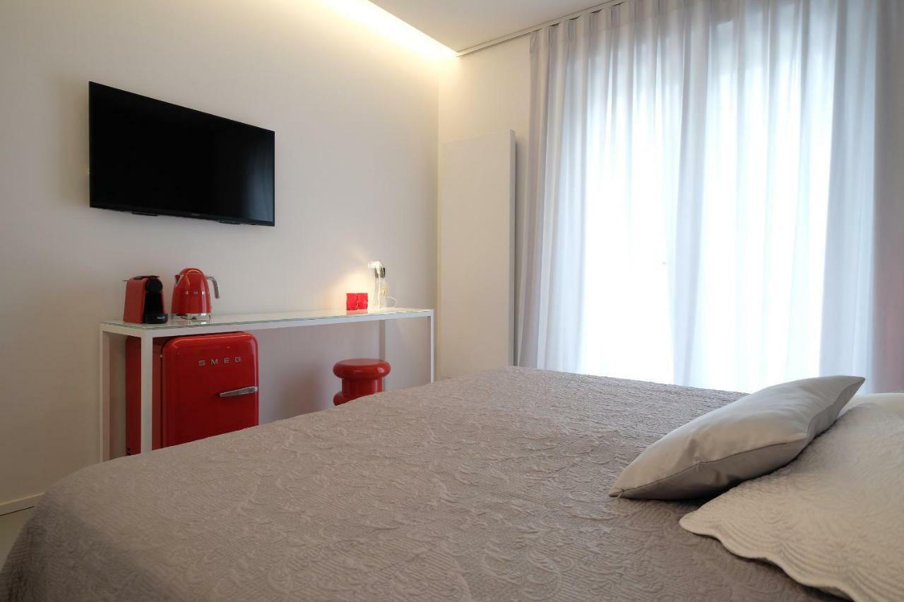 Villa Il Bacio Del Sole เวโรนา ภายนอก รูปภาพ