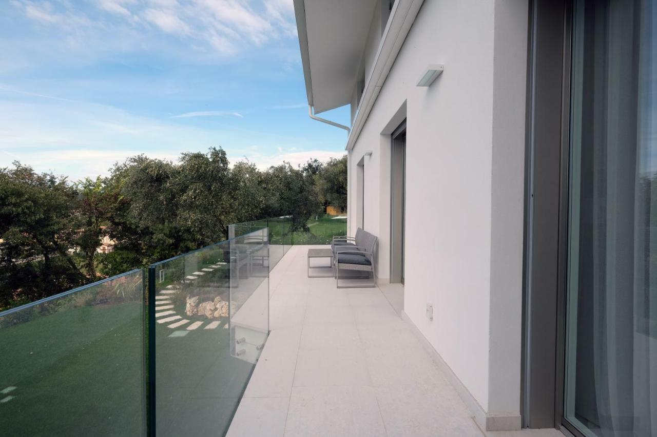 Villa Il Bacio Del Sole เวโรนา ภายนอก รูปภาพ
