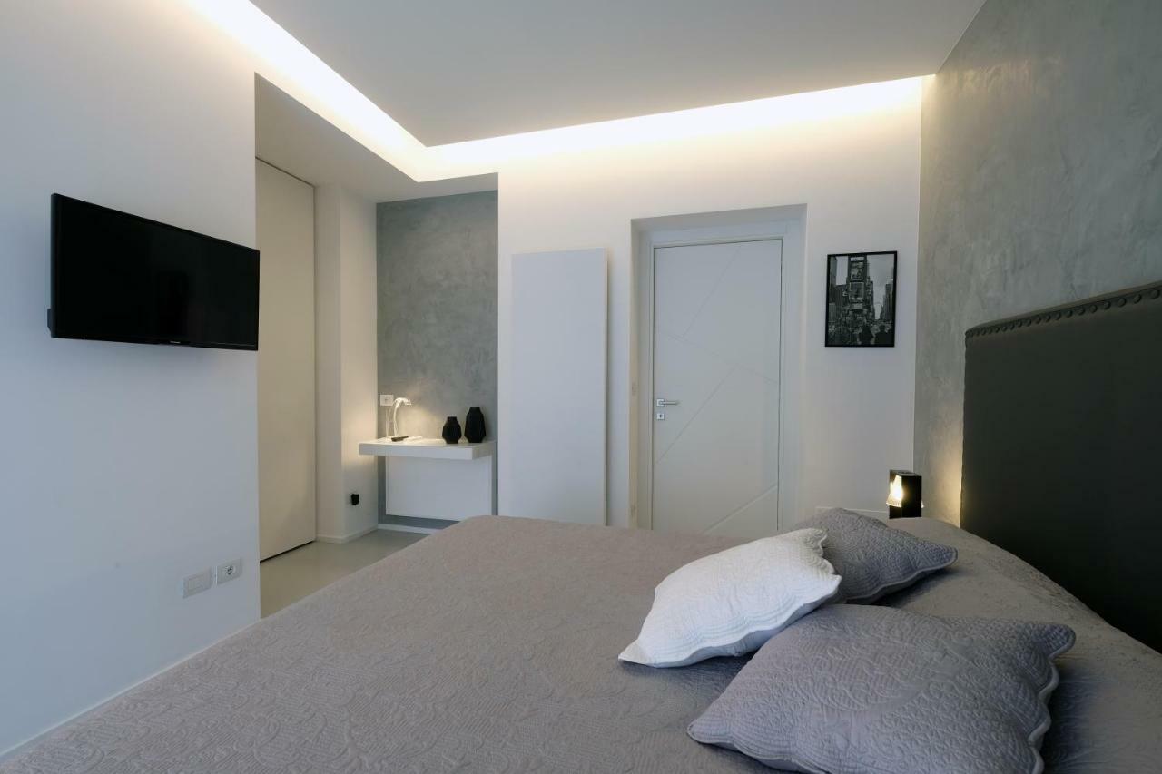 Villa Il Bacio Del Sole เวโรนา ภายนอก รูปภาพ