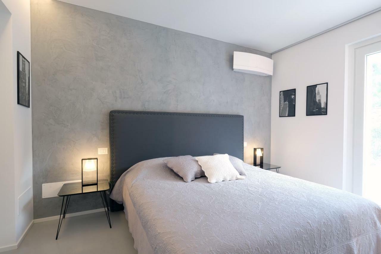 Villa Il Bacio Del Sole เวโรนา ภายนอก รูปภาพ