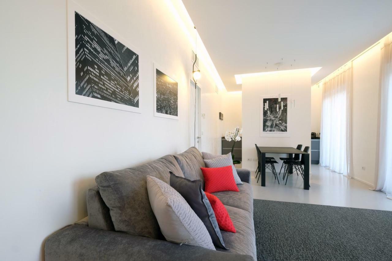 Villa Il Bacio Del Sole เวโรนา ภายนอก รูปภาพ