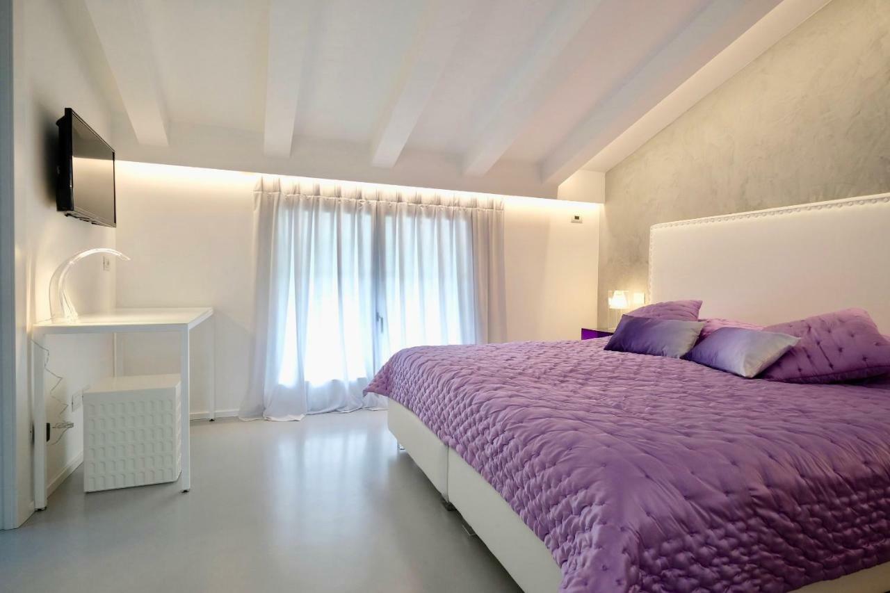 Villa Il Bacio Del Sole เวโรนา ภายนอก รูปภาพ